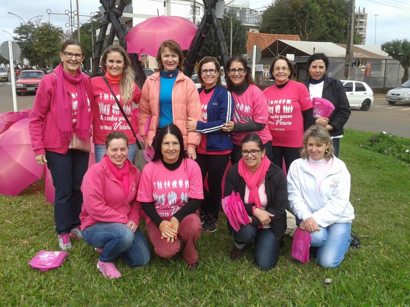 IMAMA REALIZA PINK STOP